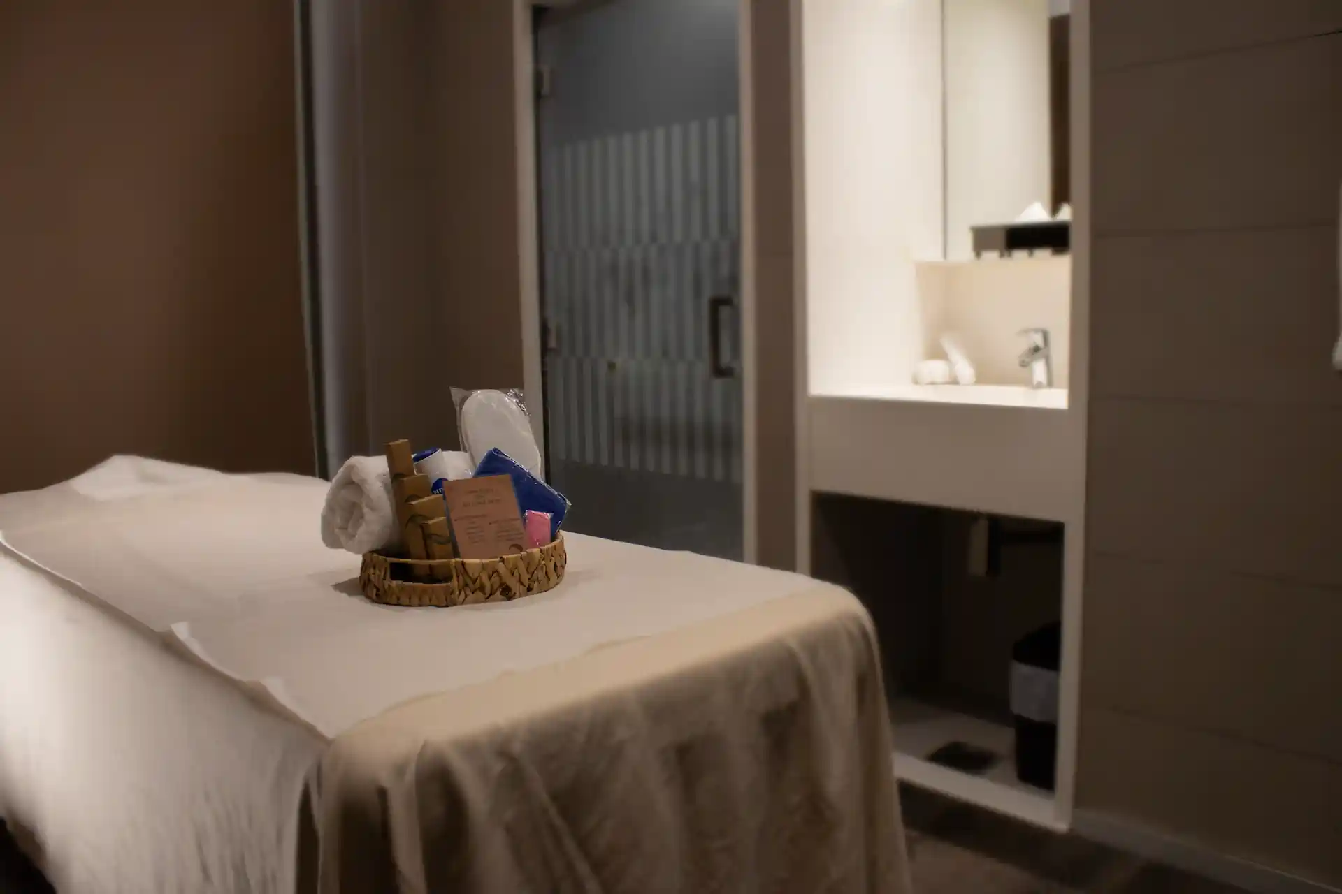 Knight Spa — private treatment room